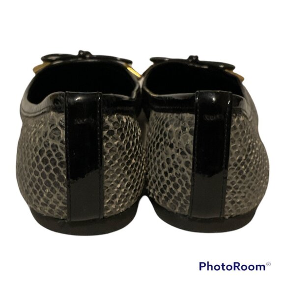 Tory Burch Verbena Tribal Snake Patent Leather Cap Toe Flat Size 5M - Picture 10 of 10